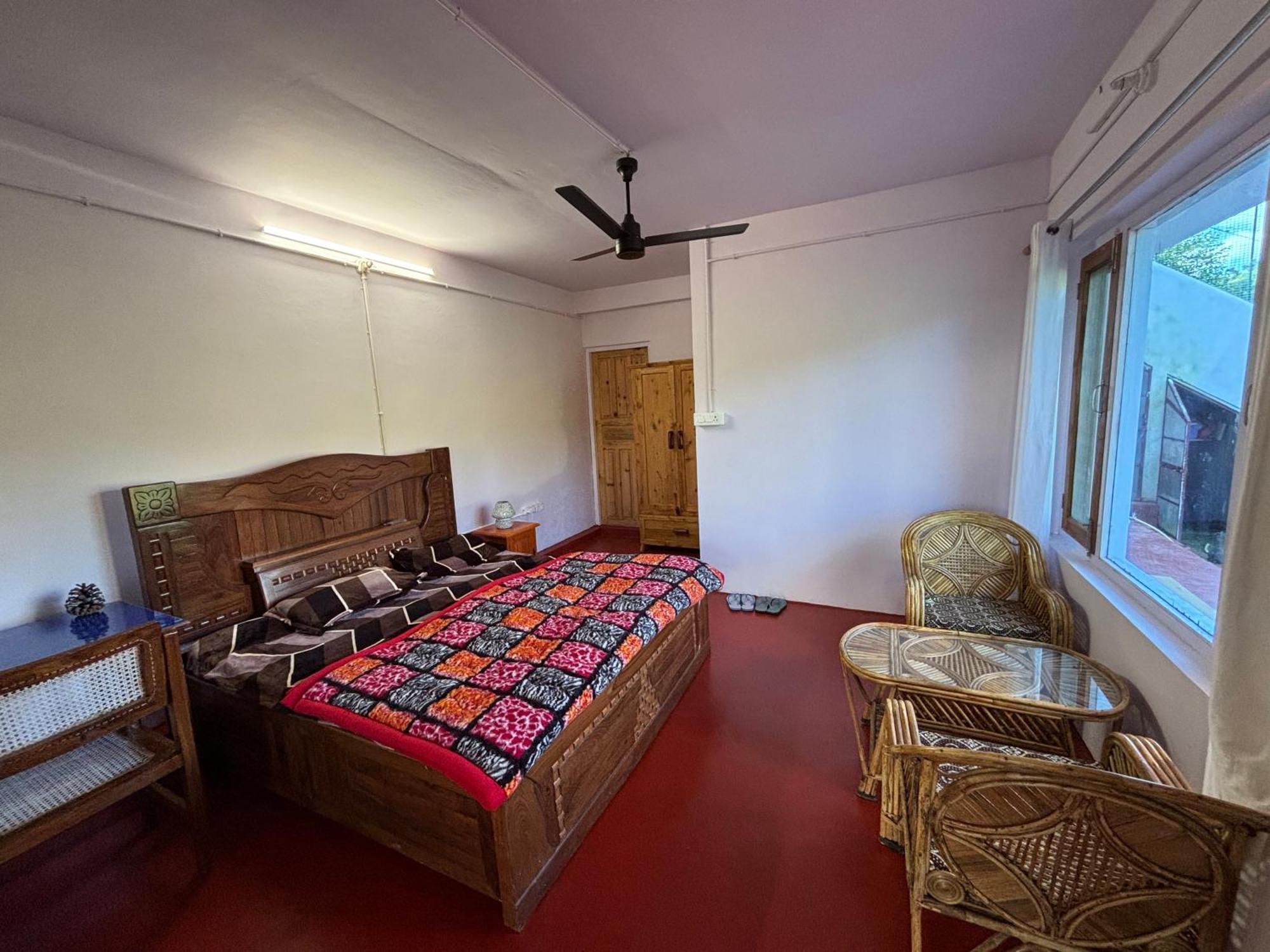Brook Cottage Champawat Eksteriør billede